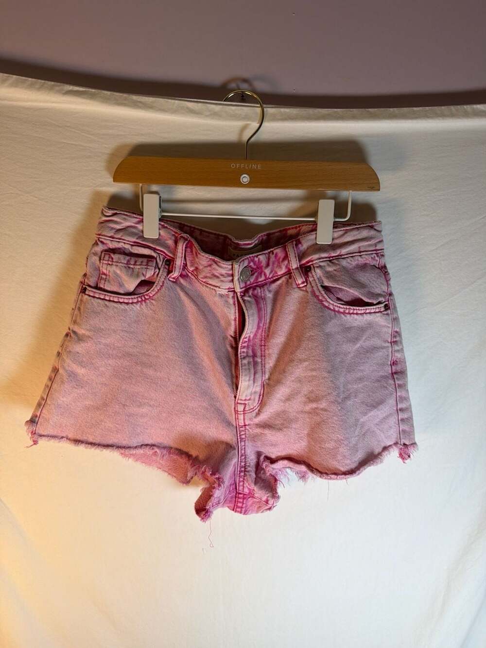 PacSun High Rise Festival Pink Acid Wash Denim Shorts Size 28